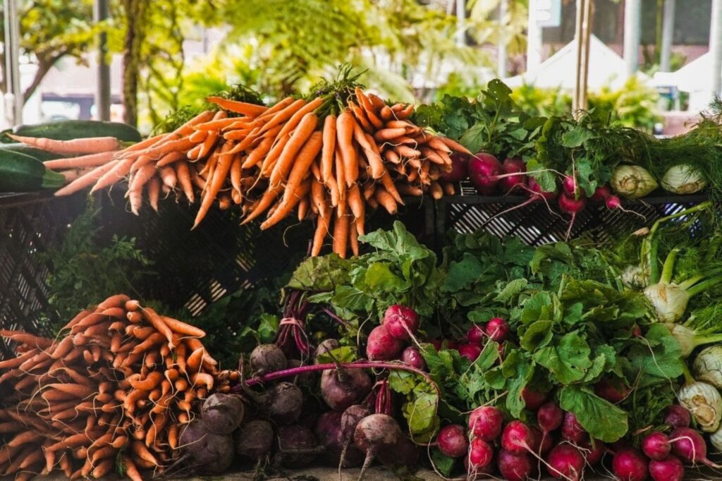 冬野菜の保存術：最高の鮮度を保つニンジンやビーツなどの根菜類