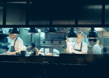 een veelvoorkomend tafereel in goed beheerde restaurantgroepen die gericht zijn op kwaliteit en consistentie.